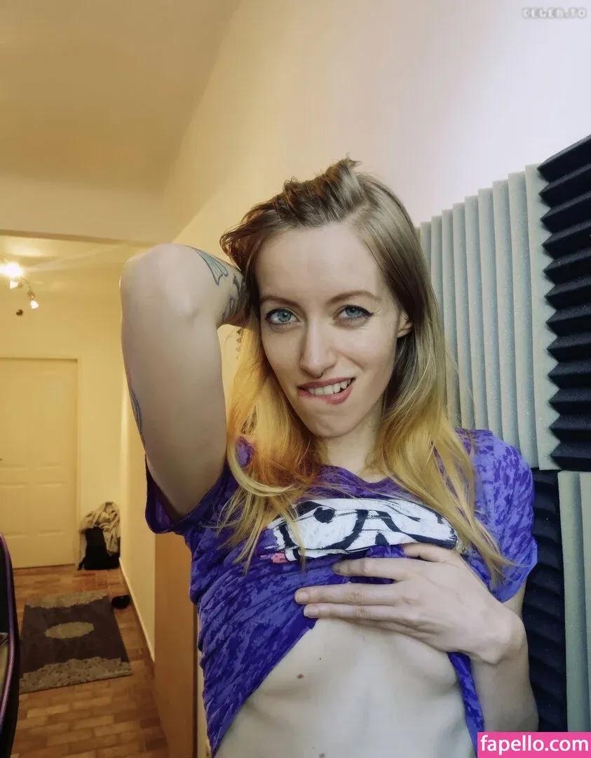 einfachsonina Onlyfans Photo Gallery 