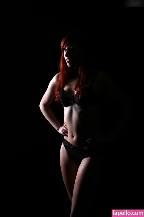 einfachsonina Onlyfans Photo Gallery 