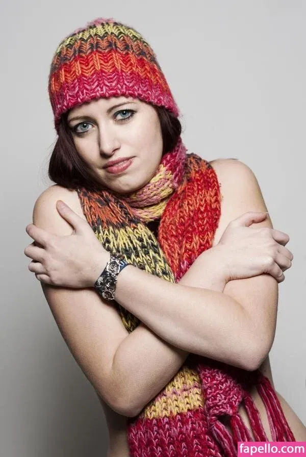 einfachsonina Onlyfans Photo Gallery 