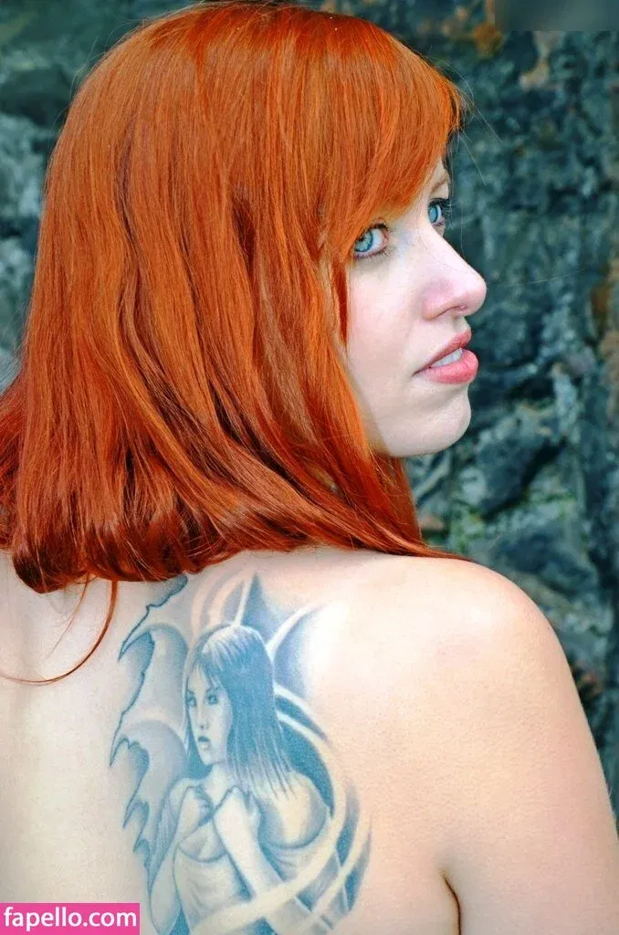 einfachsonina Onlyfans Photo Gallery 