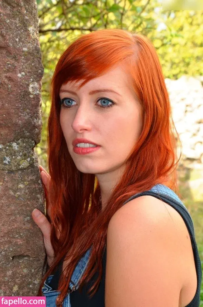 einfachsonina Onlyfans Photo Gallery 