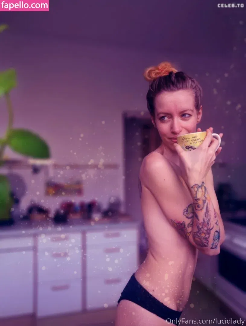 einfachsonina Onlyfans Photo Gallery 