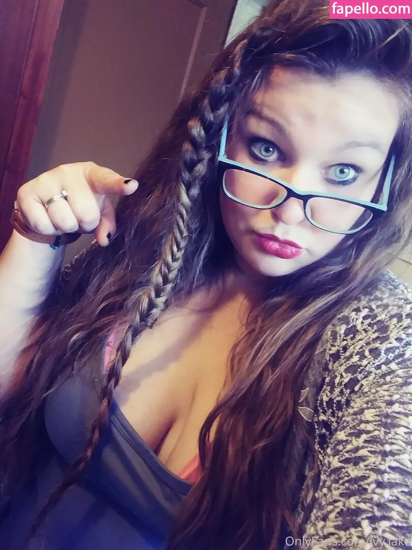 ivy.lake Onlyfans Photo Gallery 