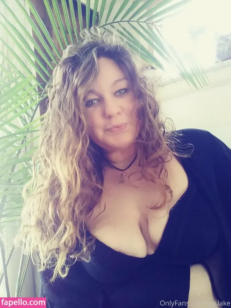 ivy.lake Onlyfans Photo Gallery 