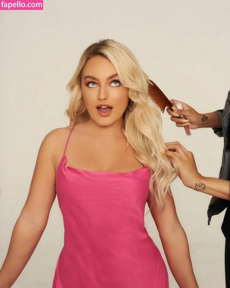 Anuschka van Lent Onlyfans Photo Gallery 