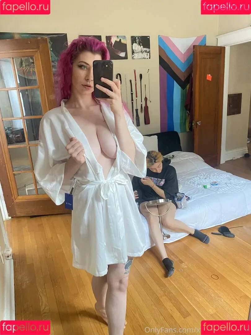 Kimmi & Vivi Onlyfans Photo Gallery 