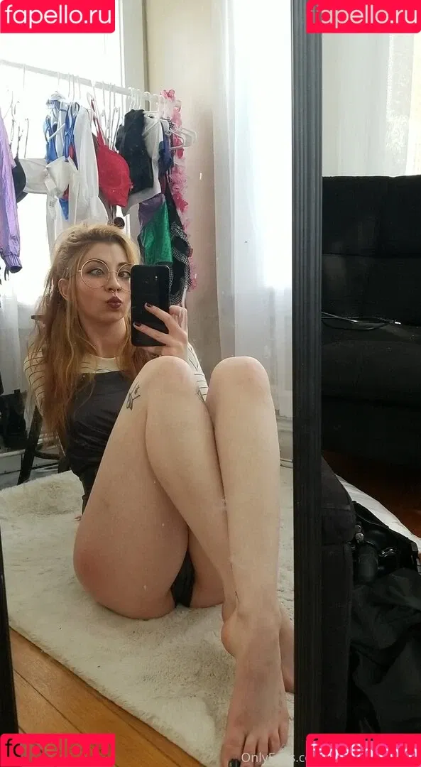 Kimmi & Vivi Onlyfans Photo Gallery 