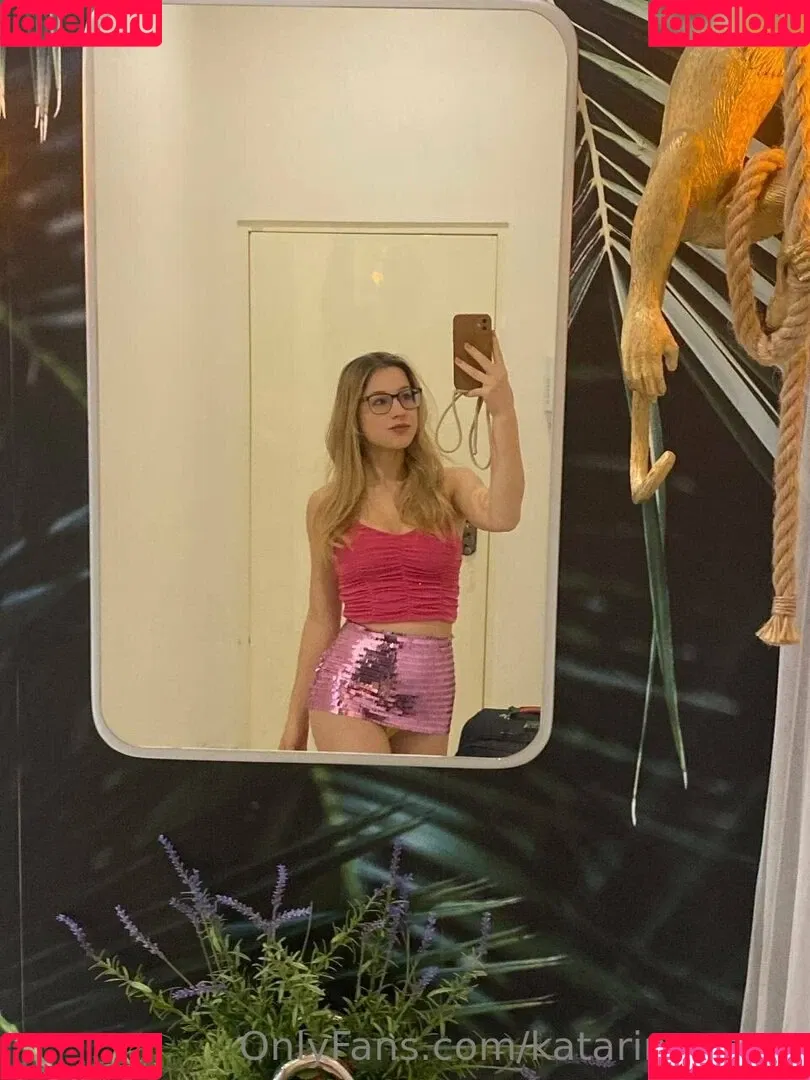 cassandra.delia aka katarina.meis Onlyfans Photo Gallery 