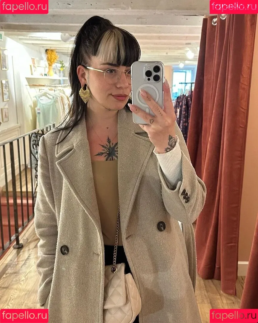 Miezekatz Caro Onlyfans Photo Gallery 