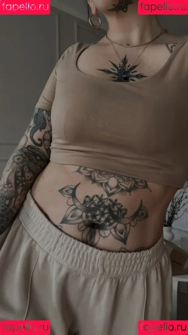 Miezekatz Caro Onlyfans Photo Gallery 