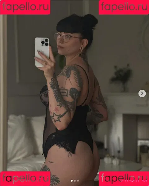 Miezekatz Caro Onlyfans Photo Gallery 