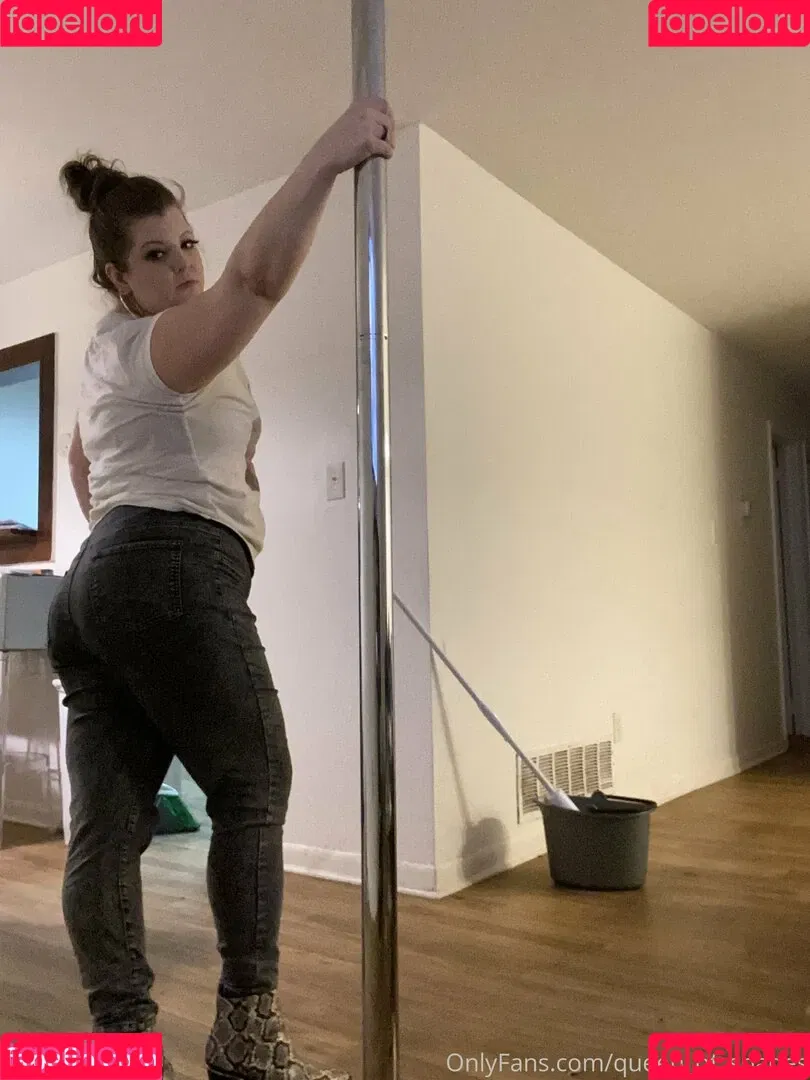 queen_of_spades Onlyfans Photo Gallery 
