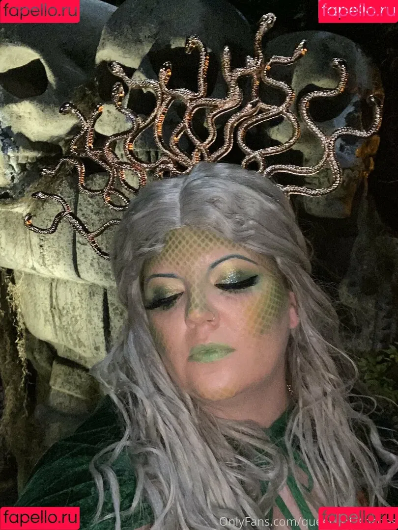 queen_of_spades Onlyfans Photo Gallery 