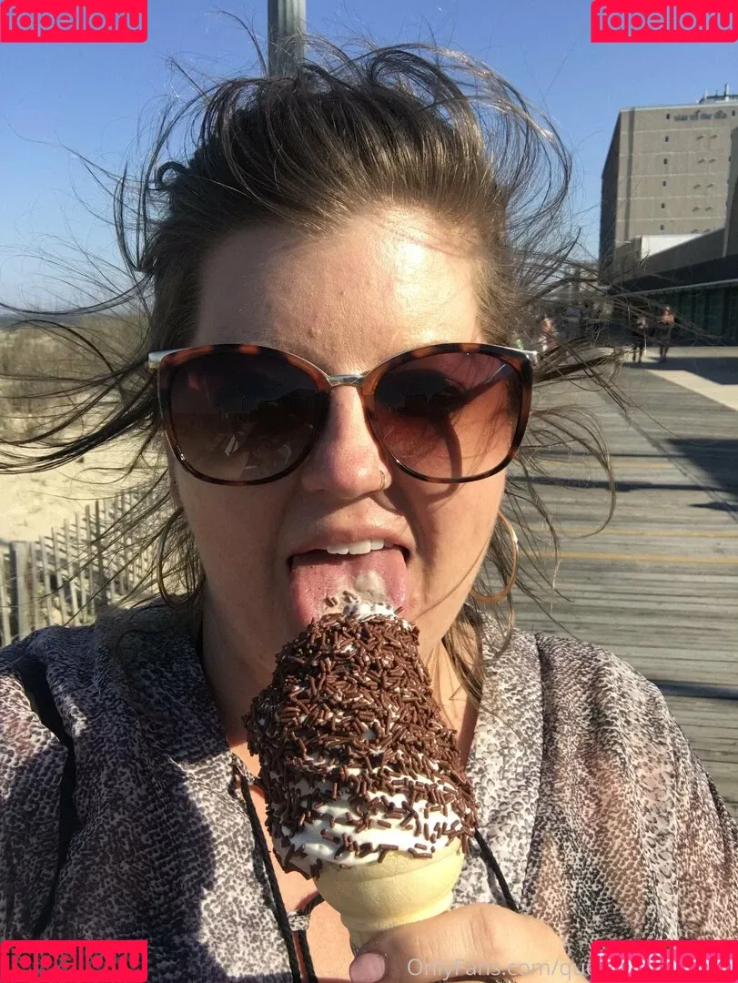 queen_of_spades Onlyfans Photo Gallery 
