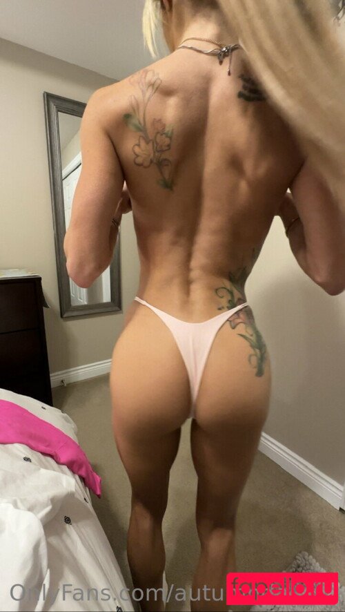 Wonder GILF Nude Onlyfans Photo 30