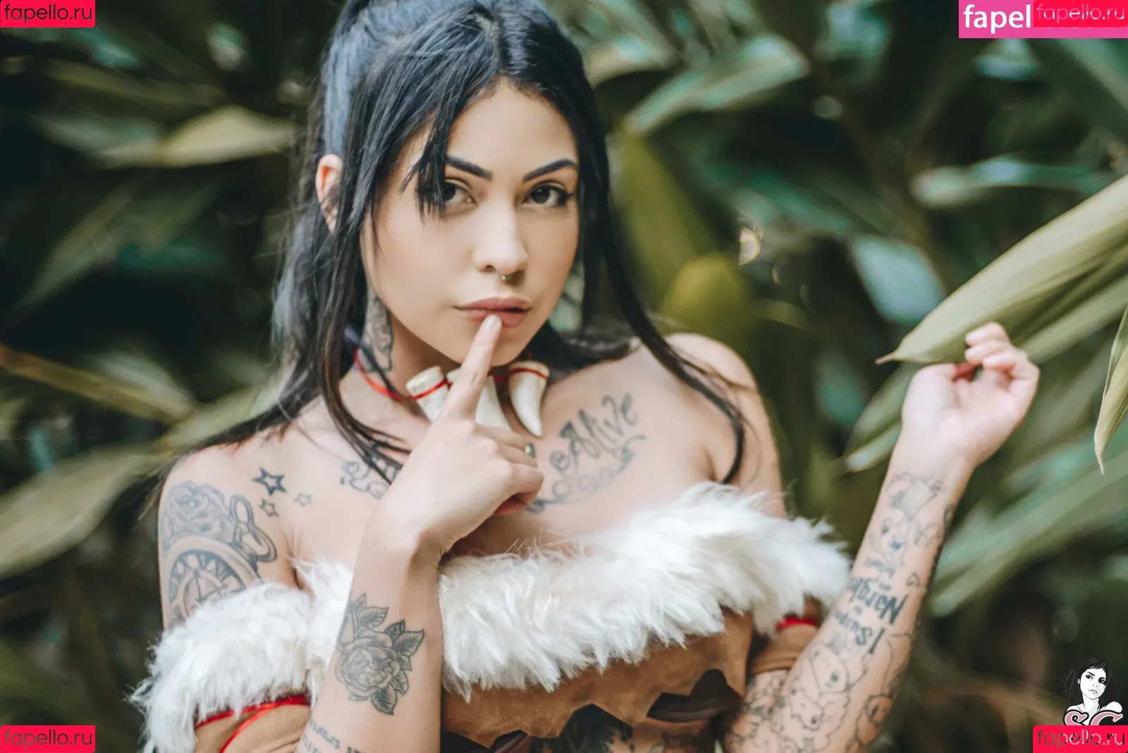Ani Lorac Onlyfans Photo Gallery 