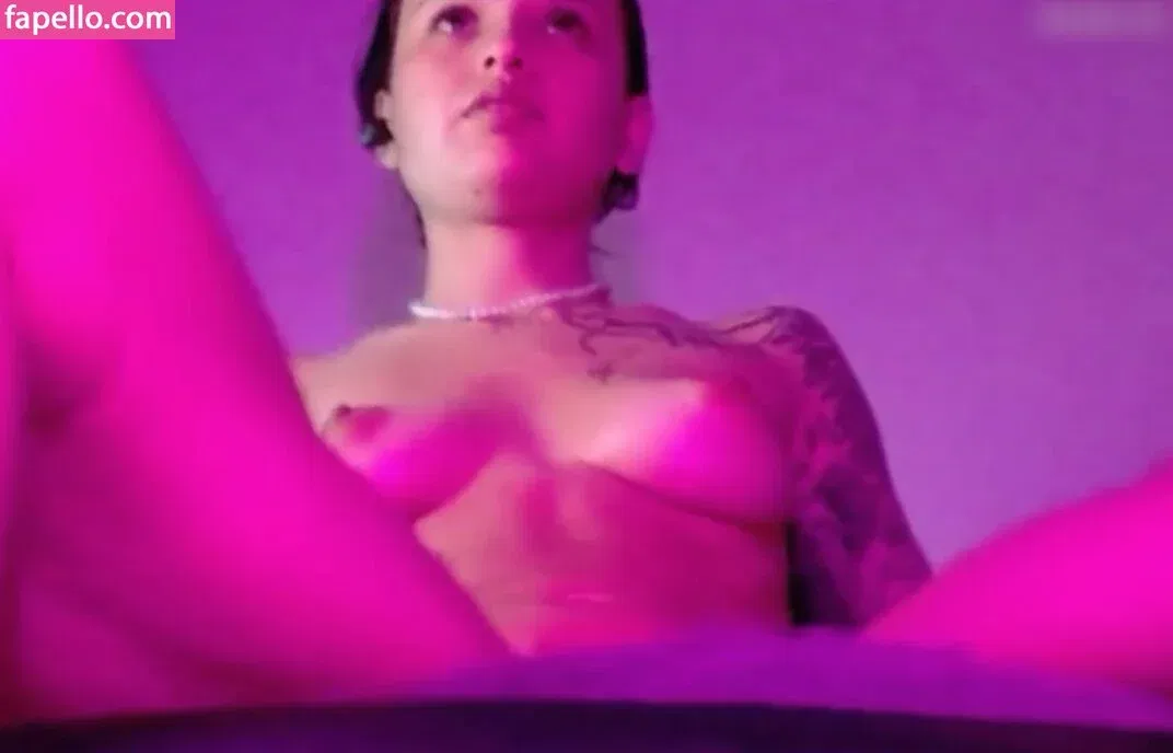 Loren Rosse Onlyfans Photo Gallery 