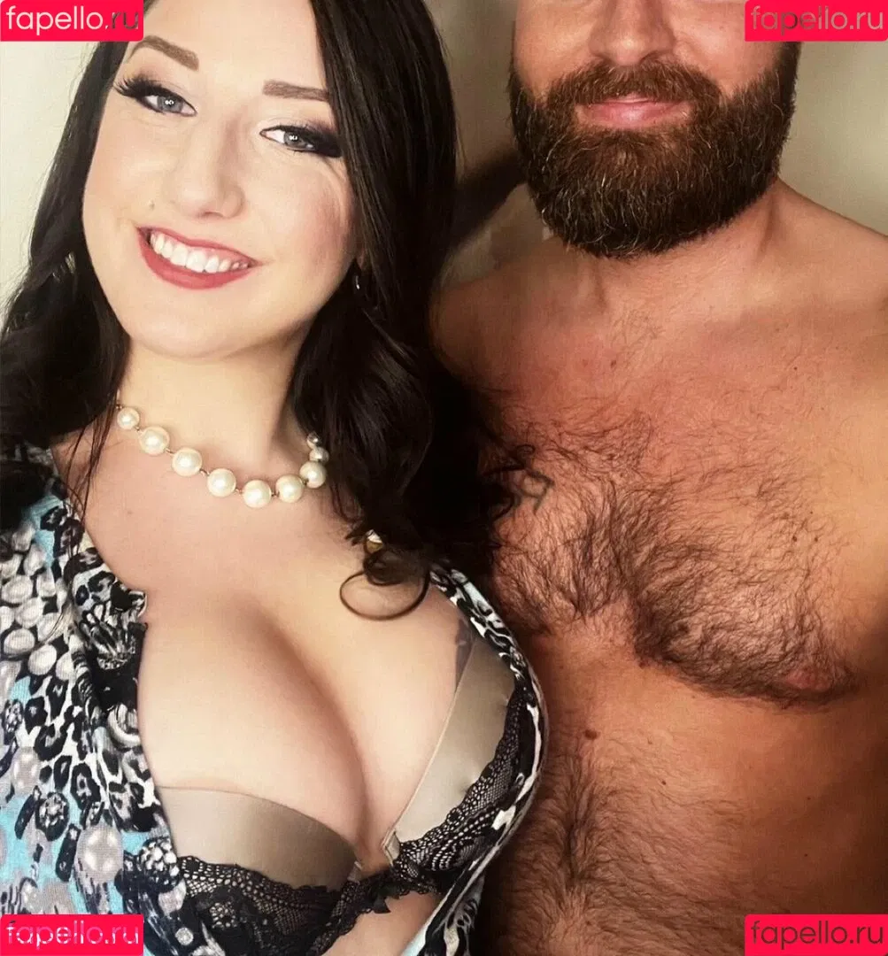 addamxeveruinthings Onlyfans Photo Gallery 