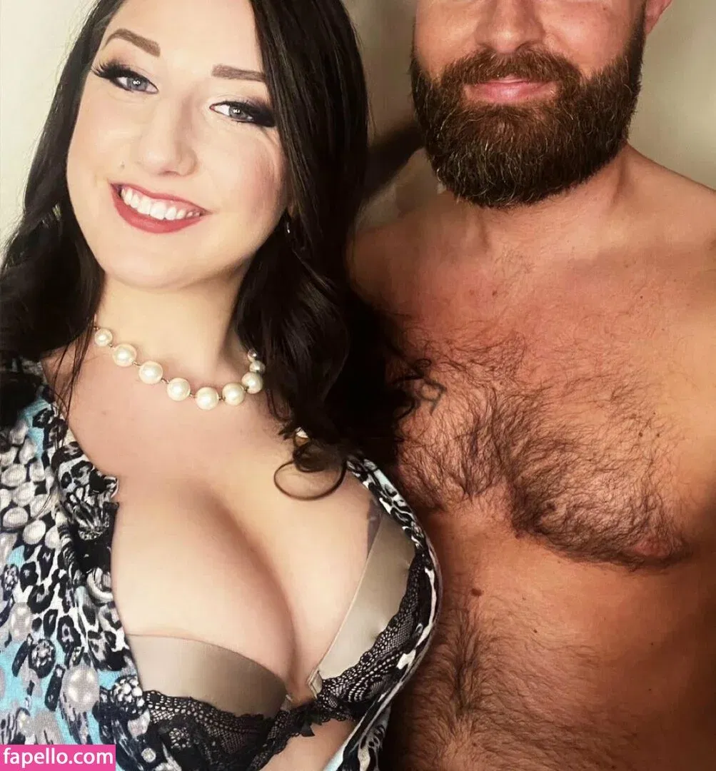 addamxeveruinthings Onlyfans Photo Gallery 