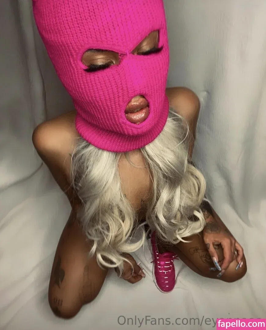 Eyannaaa Onlyfans Photo Gallery 