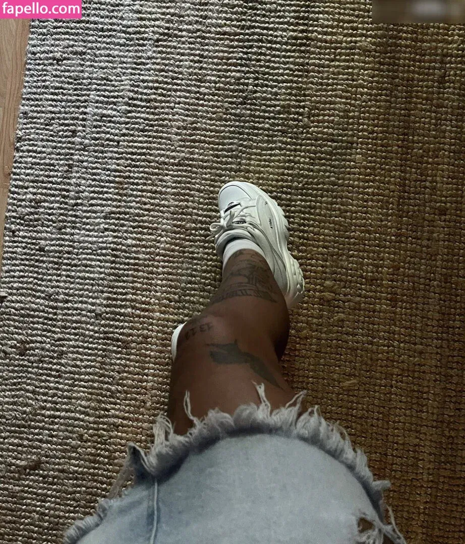 Eyannaaa Onlyfans Photo Gallery 