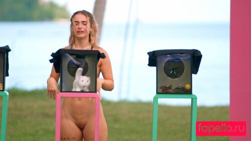 Lena Goldstein Nude Onlyfans Photo 7
