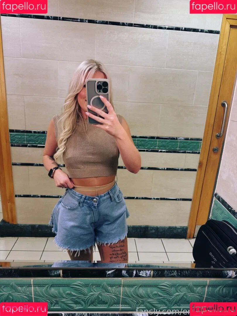 emilywalters Onlyfans Photo Gallery 