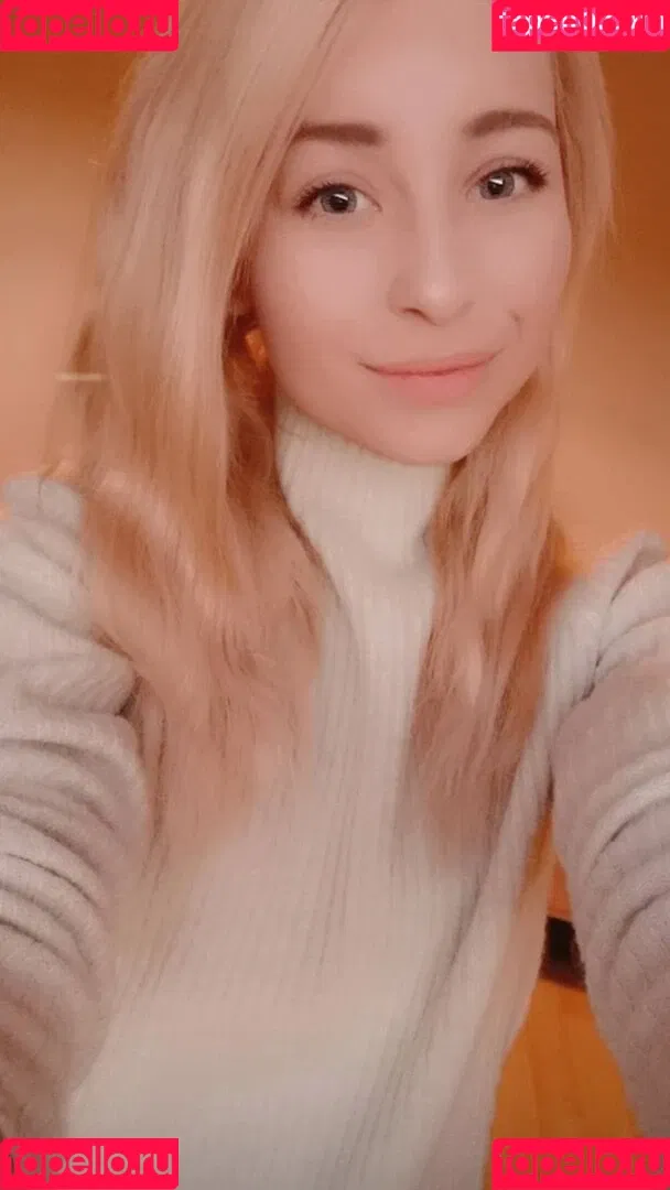 Tinuvielx / xLuthien Onlyfans Photo Gallery 