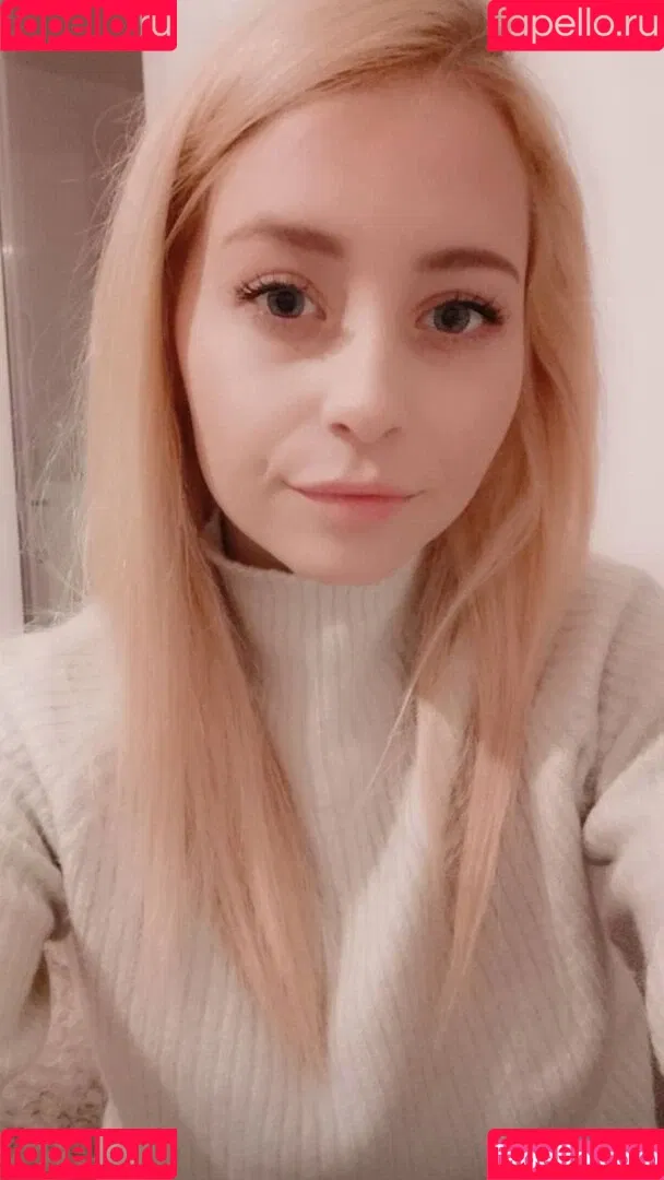 Tinuvielx / xLuthien Onlyfans Photo Gallery 