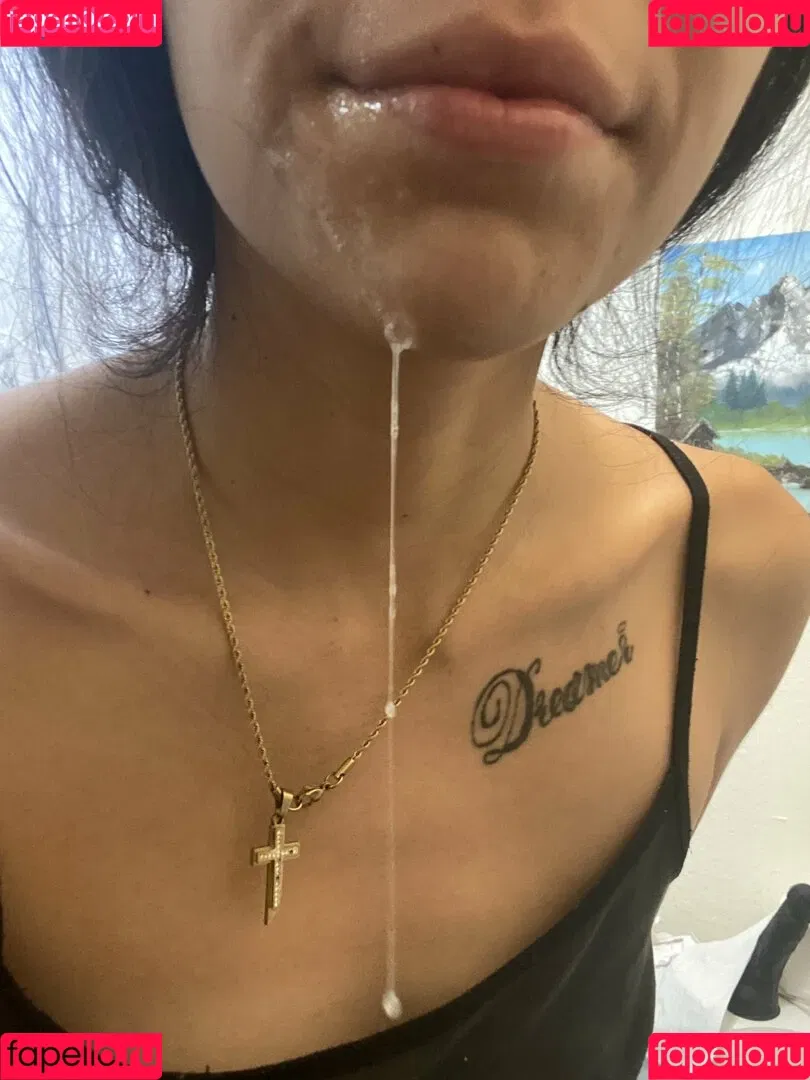 eatmjsbombpussc Onlyfans Photo Gallery 