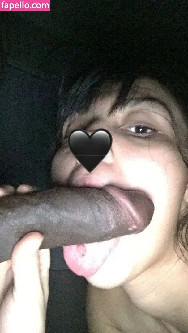 eatmjsbombpussc Onlyfans Photo Gallery 