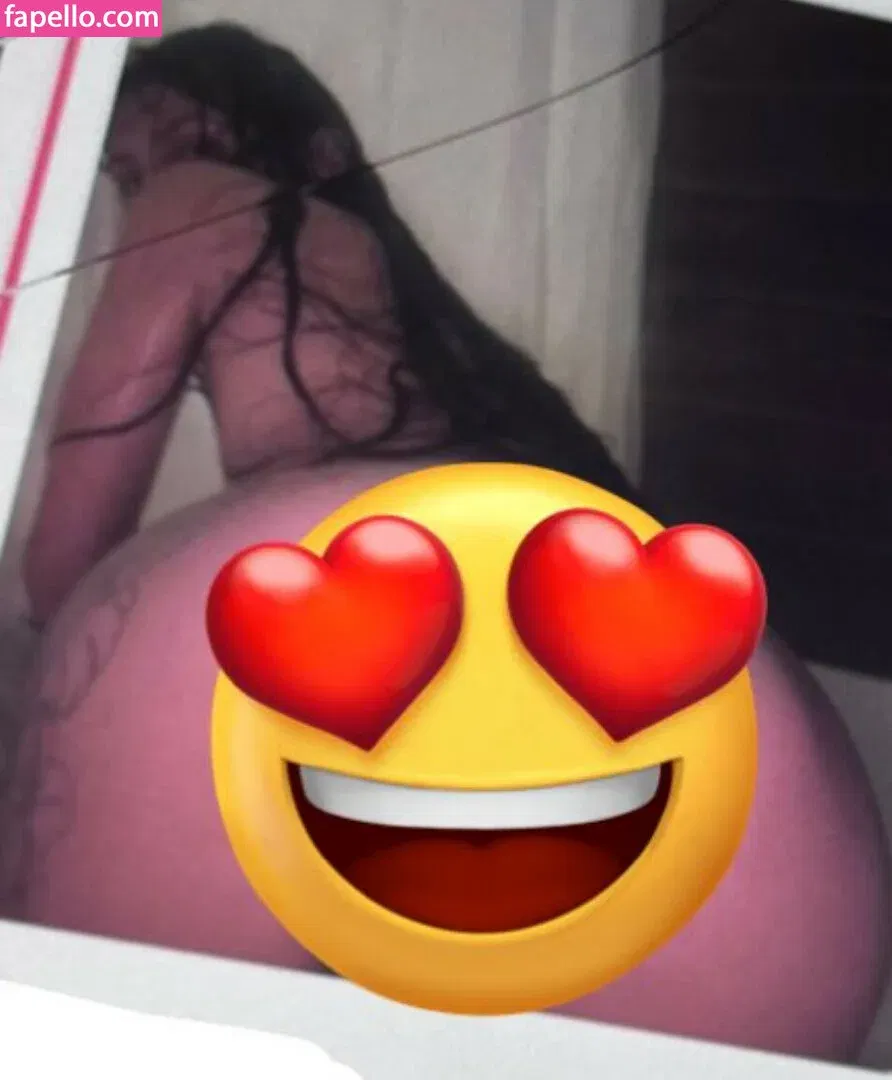 eatmjsbombpussc Onlyfans Photo Gallery 