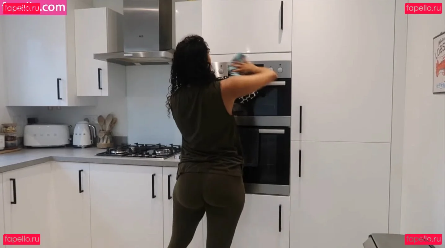 Leila Berisha Onlyfans Photo Gallery 