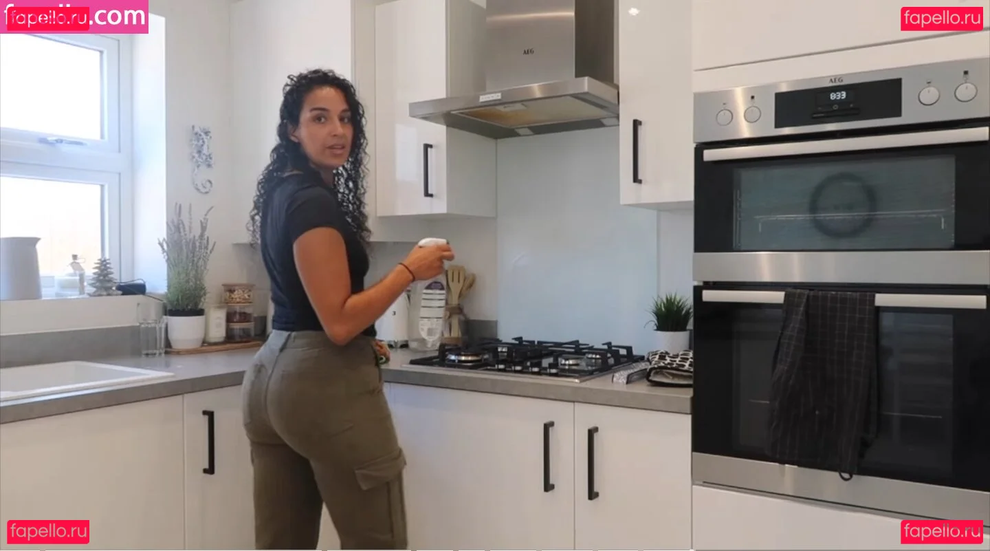 Leila Berisha Onlyfans Photo Gallery 