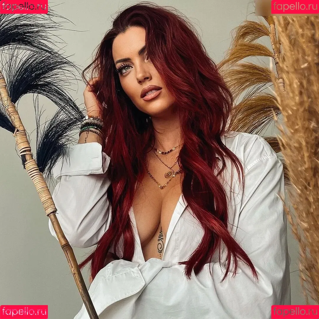 Aline Jost Diraimondo Onlyfans Photo Gallery 
