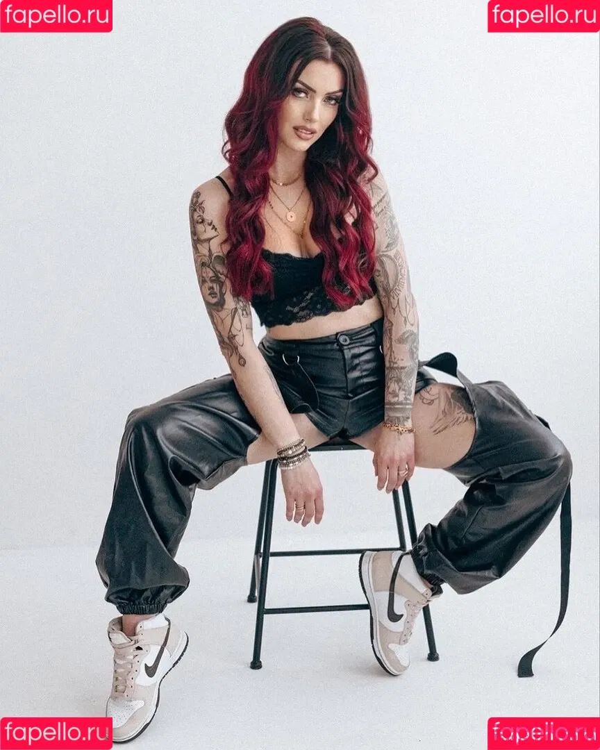 Aline Jost Diraimondo Onlyfans Photo Gallery 