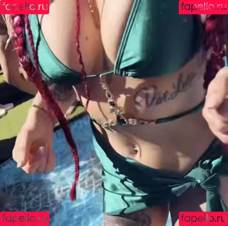 Aline Jost Diraimondo Onlyfans Photo Gallery 