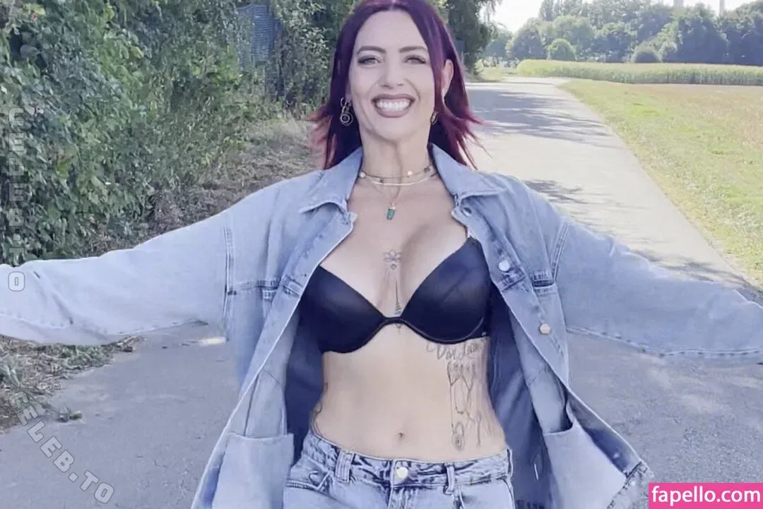 Aline Jost Diraimondo Onlyfans Photo Gallery 