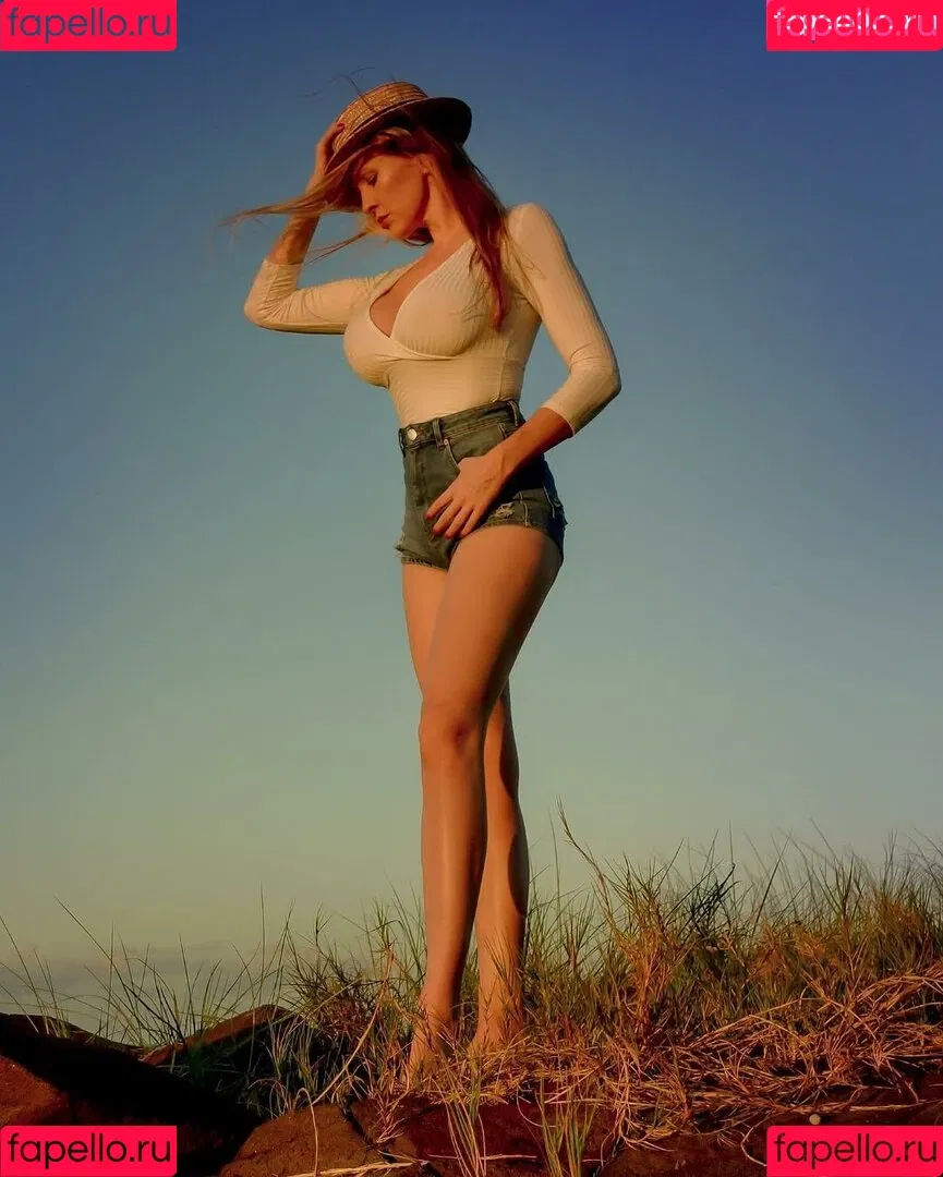 Terralucie Onlyfans Photo Gallery 