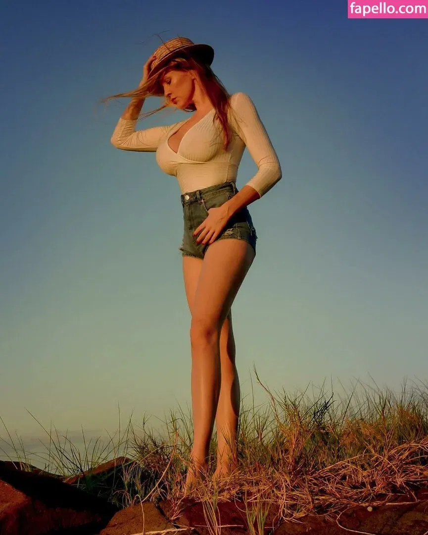 Terralucie Onlyfans Photo Gallery 