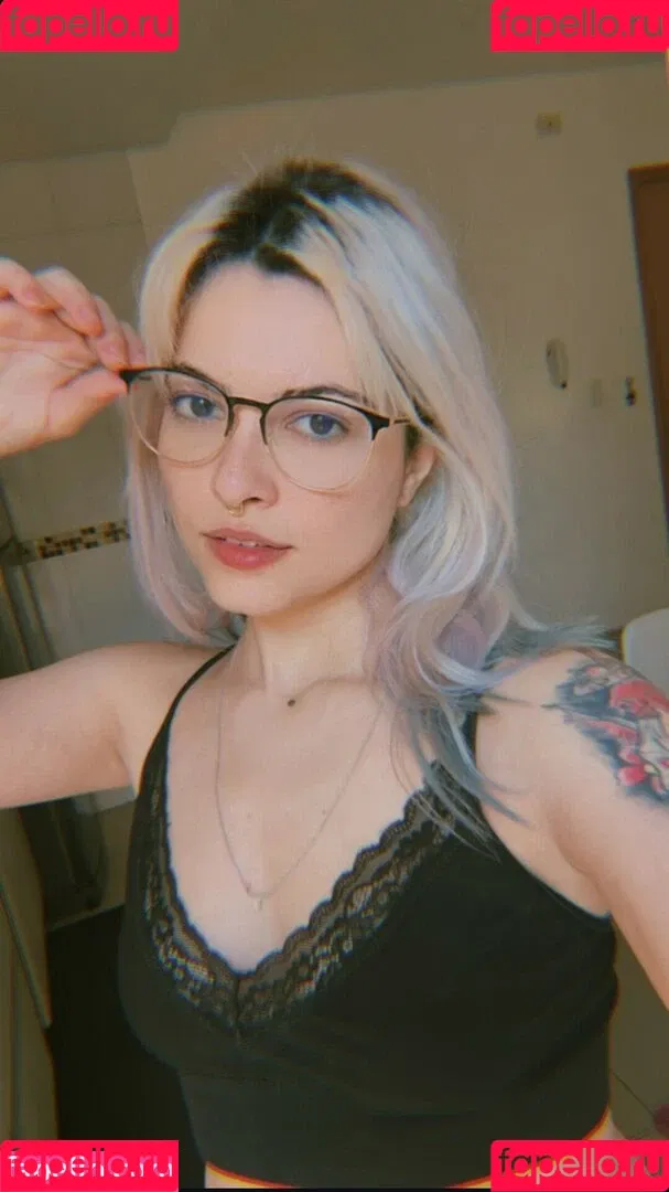 Ninelaris Onlyfans Photo Gallery 