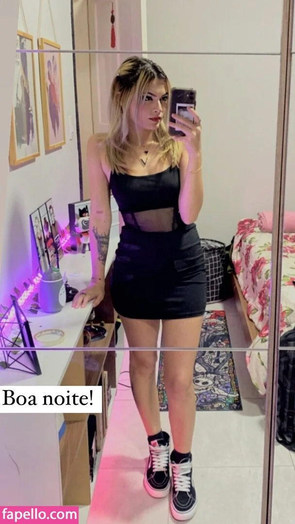 Ninelaris Onlyfans Photo Gallery 