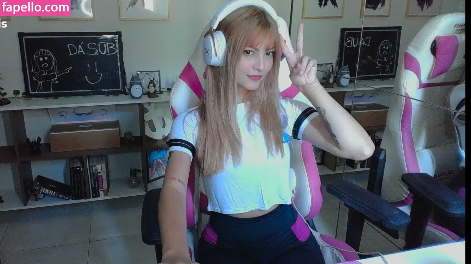 Ninelaris Onlyfans Photo Gallery 