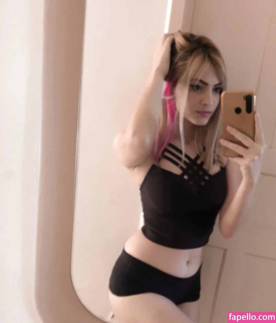 Ninelaris Onlyfans Photo Gallery 