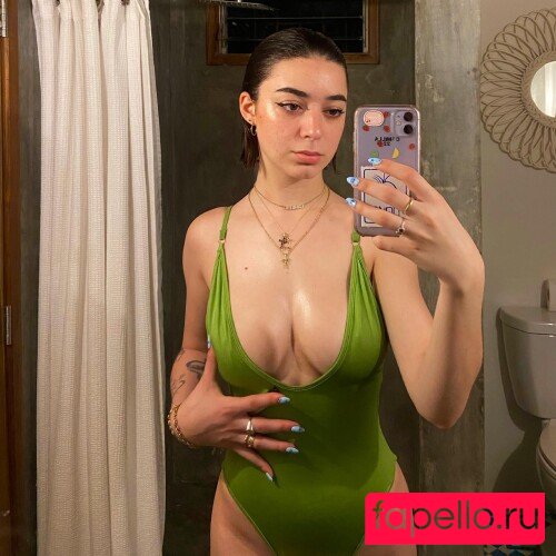 c.millierock Nude Onlyfans Photo 13