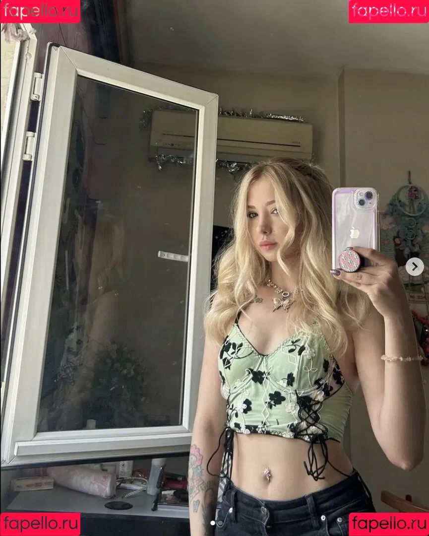 Ecem Hotoğlu Onlyfans Photo Gallery 