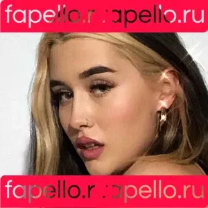 Cara Campbell / internetth0tt Onlyfans Photo Gallery 