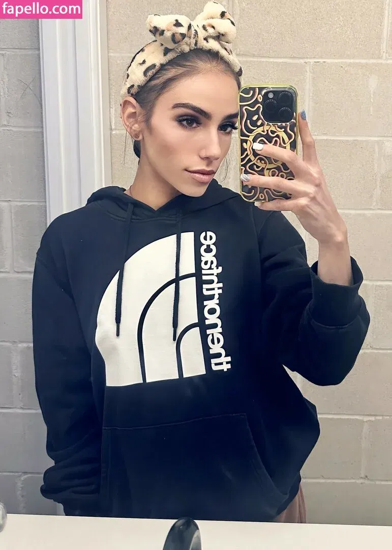 itsannarain Onlyfans Photo Gallery 