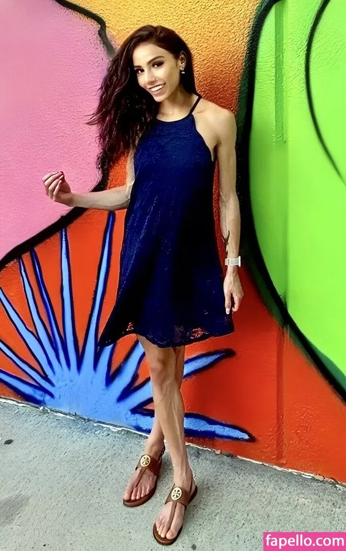 itsannarain Onlyfans Photo Gallery 