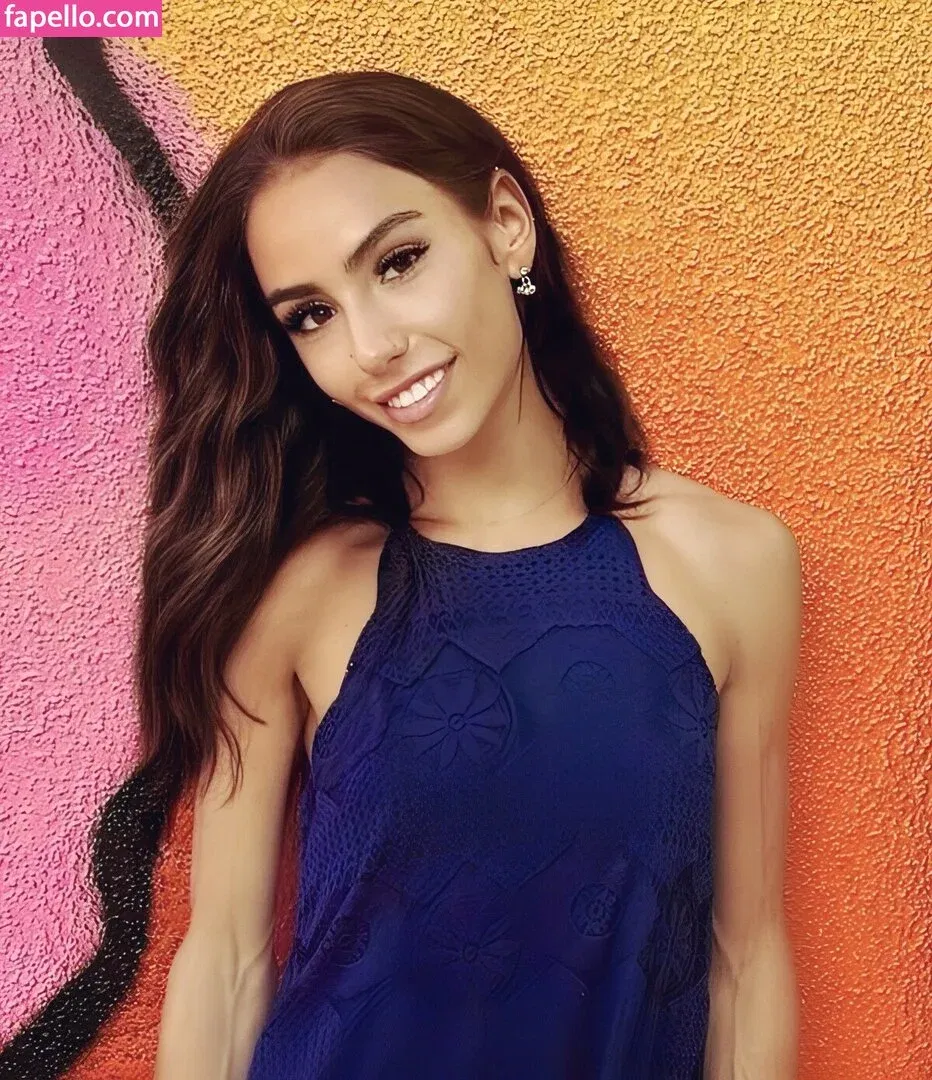 itsannarain Onlyfans Photo Gallery 